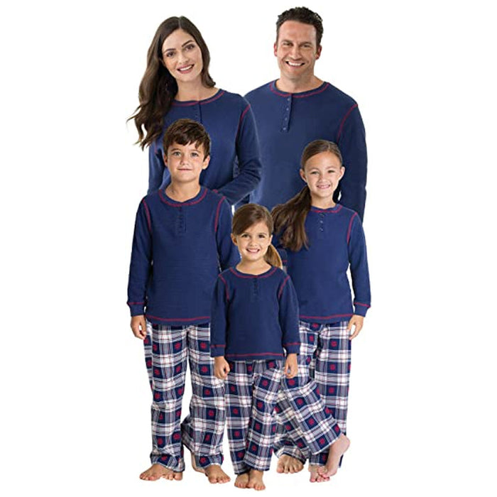 Christmas Plaid Family Matching Pajamas with Snowfall Design